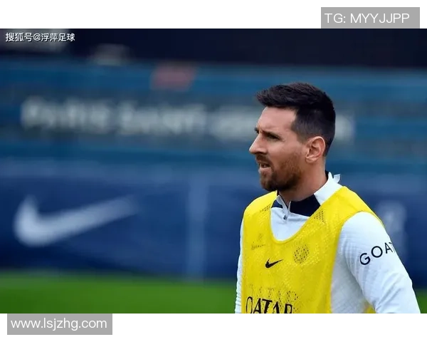 足球明星莫拉斯的传奇旅程与辉煌成就揭秘