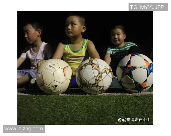 追逐梦想的绿茵场我想成为足球明星的心路历程 追逐梦想的绿茵场我想成为足球明星的心路历程