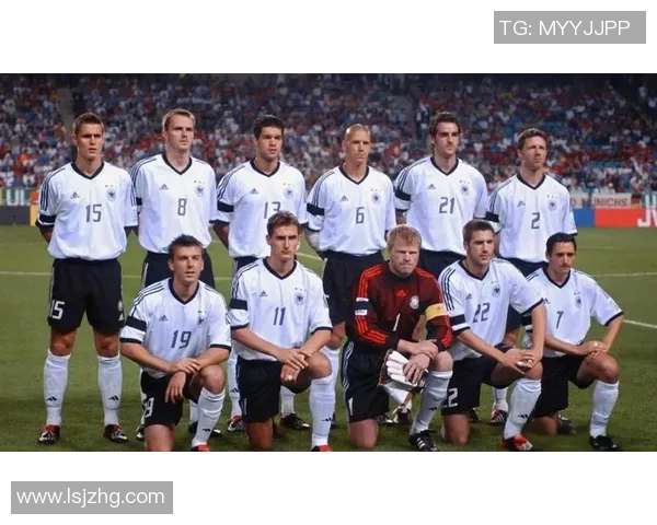 德国国足球明星方舟的辉煌历程与未来展望